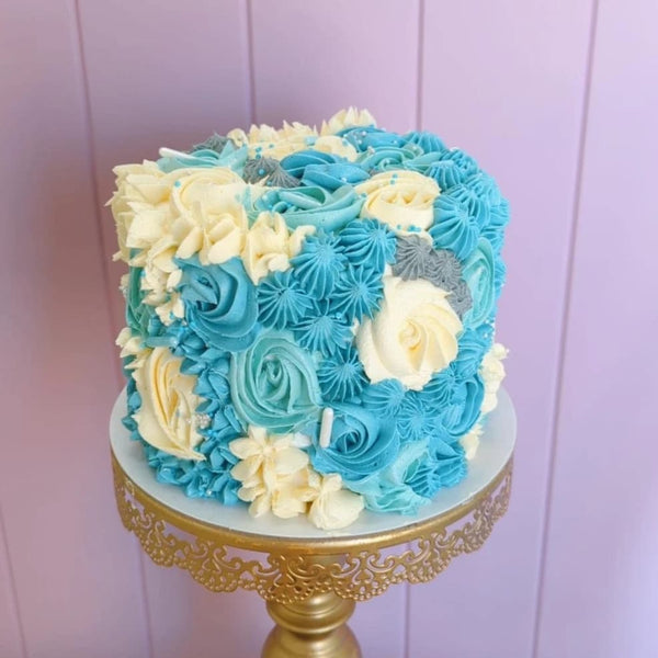 Glam Piped Cake