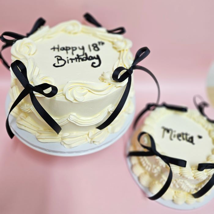 Vintage Bow - Image 2