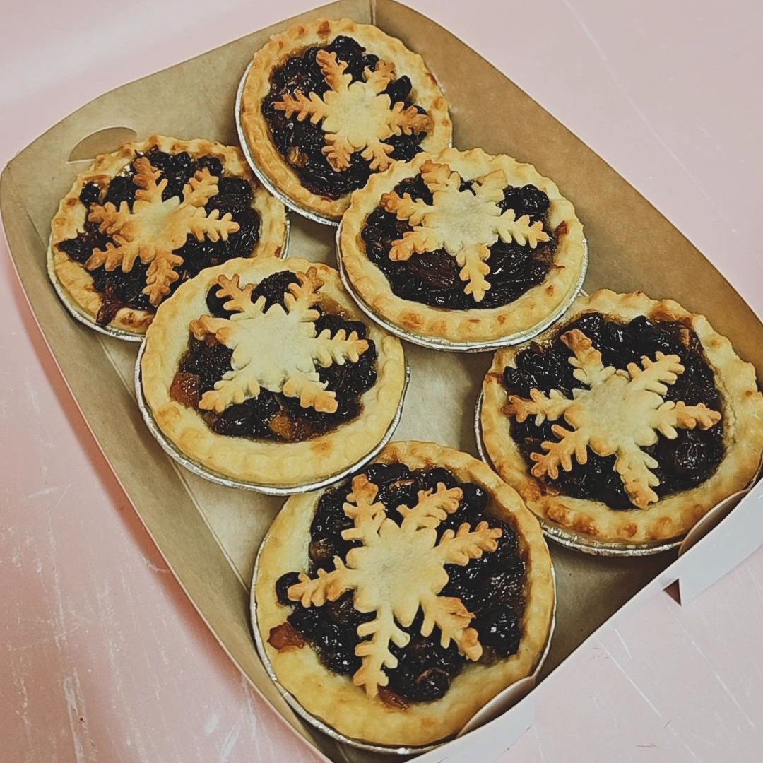 Boozy Fruit Mince Tarts - Image 2